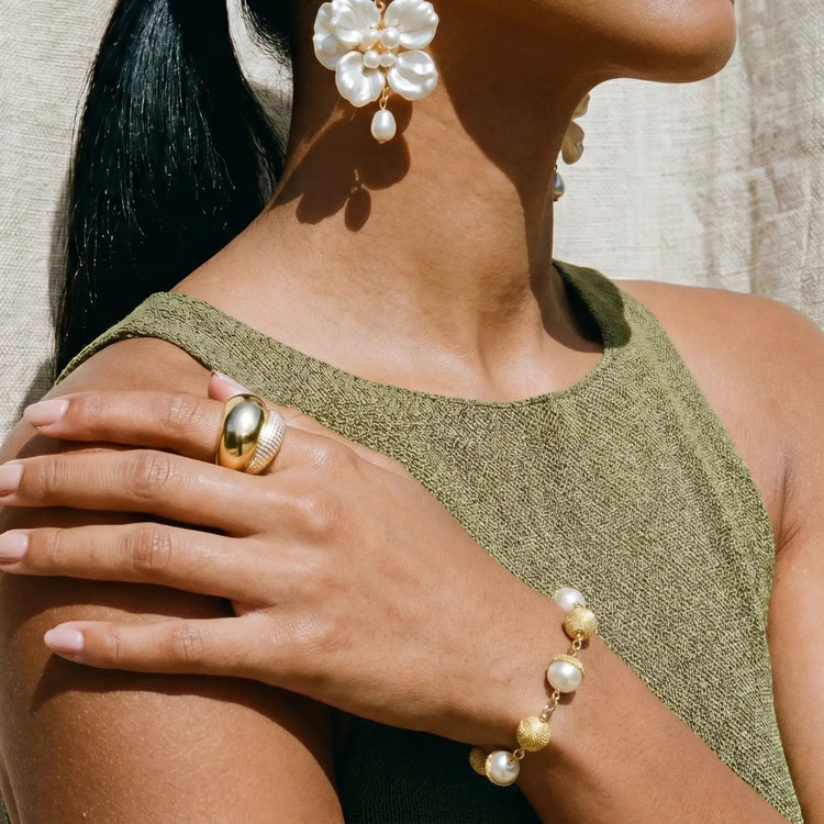 Golden Mesh Pearl Bracelet Faith In the Fire